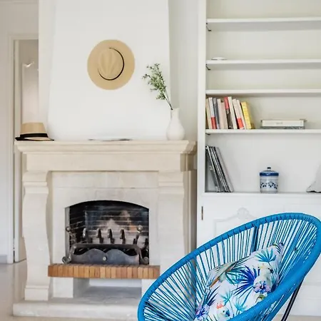 Apartment Le Cezanne Par Dodo-a-cassis *